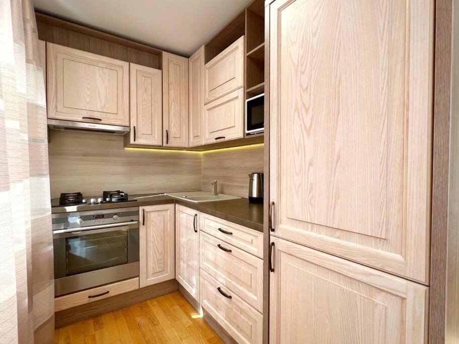 New Apartment With A View In The Town Center Narva Luaran gambar