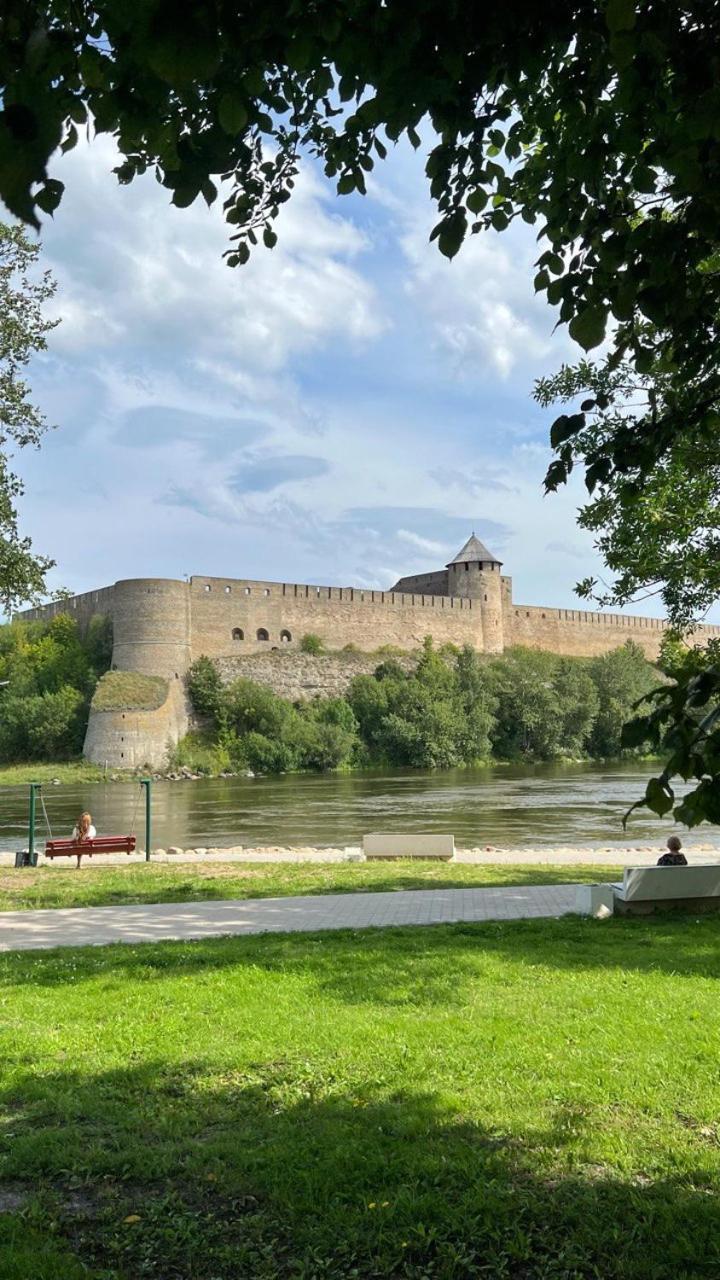 New Apartment With A View In The Town Center Narva Luaran gambar
